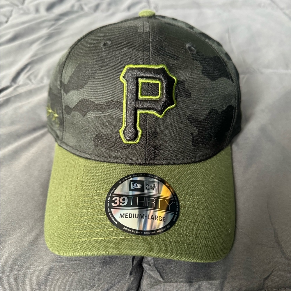 NEW Official Pittsburgh Pirates NewEra Hat - $25 (Firm)